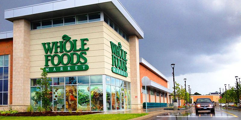 Whole Foods Breach: The upscale grocer is investigating an apparent POS databreach